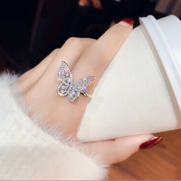 Gorgeous Butterfly 925 Silver Ring Size Adjustable - Picture 3 of 7